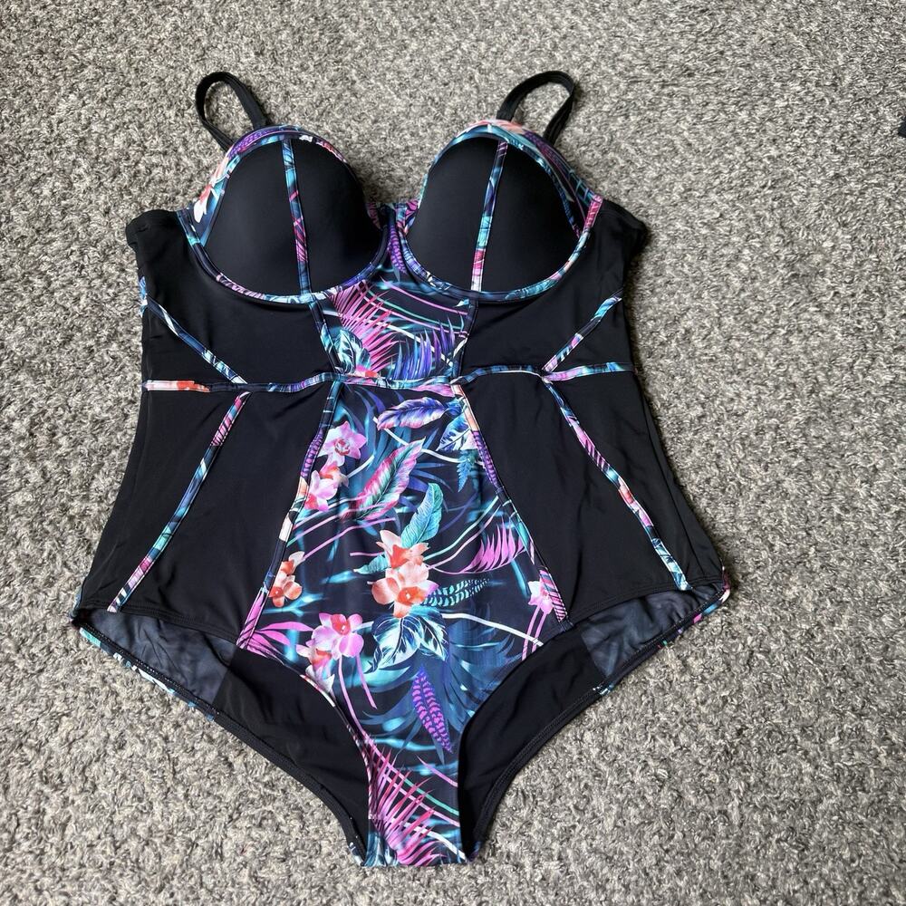 Torrid Slim Fix Underwire Piping One Piece Floral Swimsuit Black 3 DD/F NEW READ - Picture 2 of 6